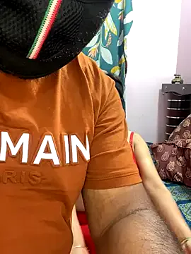 HilaryJans – webcam model profile photo Image 8