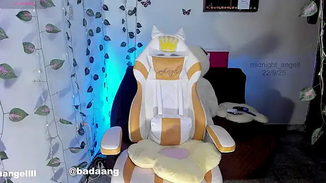 SofieeNoir – webcam model profile photo Image 8