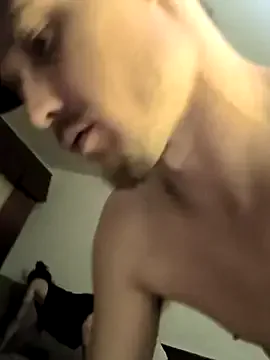 Yoursweetfeeling1222 – webcam model profile photo Image 2