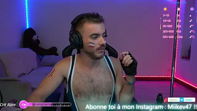 XxAlliGirlNextDoor – webcam model profile photo Image 5