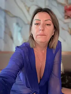 SkyLumen – webcam model profile photo Image 18