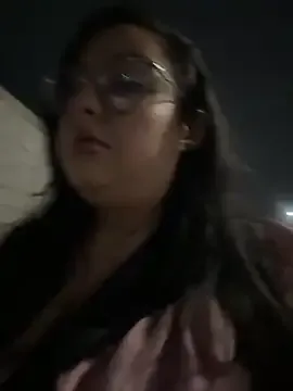 SmutMuffin – webcam model profile photo Image 12