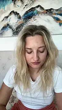 XStormy – webcam model profile photo Image 18