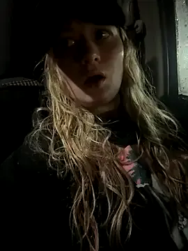 les_bains69 – webcam model profile photo Image 3