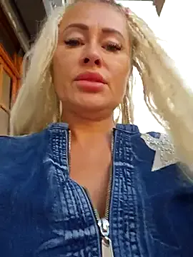 AnastasiaCumowa – webcam model profile photo Image 14