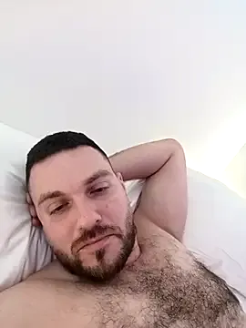 tai_fun – webcam model profile photo Image 2