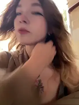 bambolina_sexy1985 – webcam model profile photo Image 6