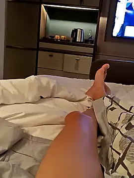 JadeMartinelli – webcam model profile photo Image 3