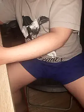 AmyBelmontt – webcam model profile photo Image 12