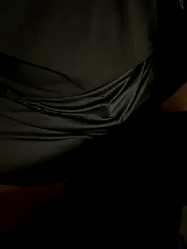 AmyBelmontt – webcam model profile photo Image 2