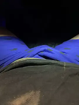 AmyBelmontt – webcam model profile photo Image 3