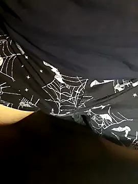 AmyBelmontt – webcam model profile photo Image 8