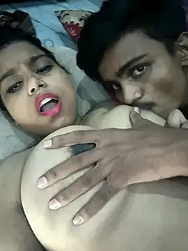 AshleyEmerald – webcam model profile photo Image 14