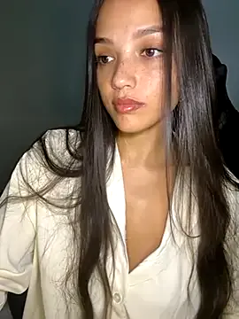 oxo_yuna_oxo – webcam model profile photo Image 12