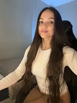 oxo_yuna_oxo – webcam model profile photo Image 19