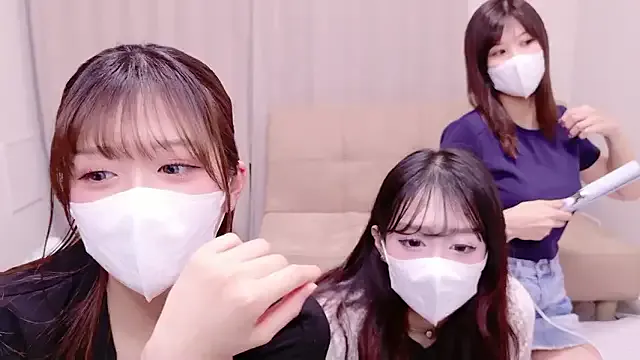 ZoeVillalobos – webcam model profile photo Image 5