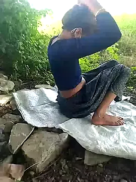 AylaRosell – webcam model profile photo Image 12