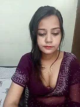 SophieBlaake – webcam model profile photo Image 11