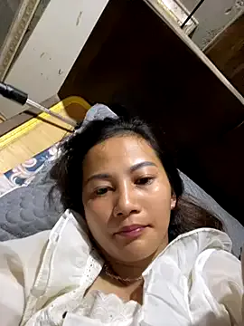 EmilyWeston – webcam model profile photo Image 5