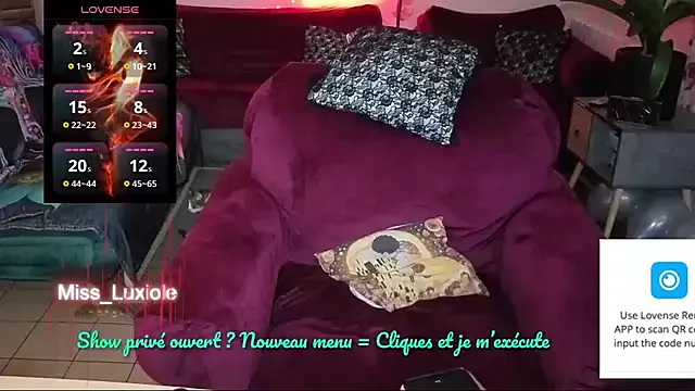 Scandalxx – webcam model profile photo Image 8