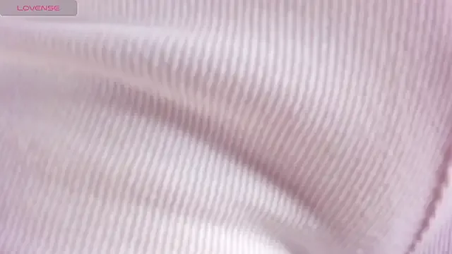 JuliaQuinn – webcam model profile photo Image 13