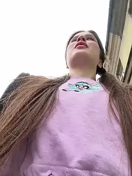 Mia--meow – webcam model profile photo Image 2