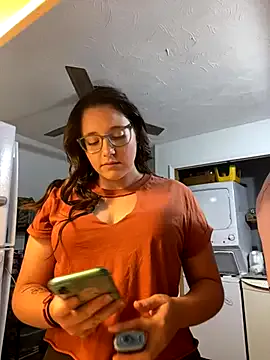 GreciaMorgan – webcam model profile photo Image 11