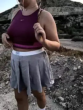 SusanaCrox – webcam model profile photo Image 8