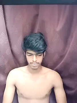 PaulinaSwift – webcam model profile photo Image 10