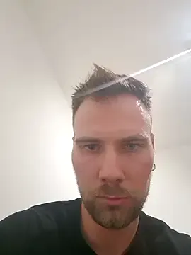 tai_fun – webcam model profile photo Image 15