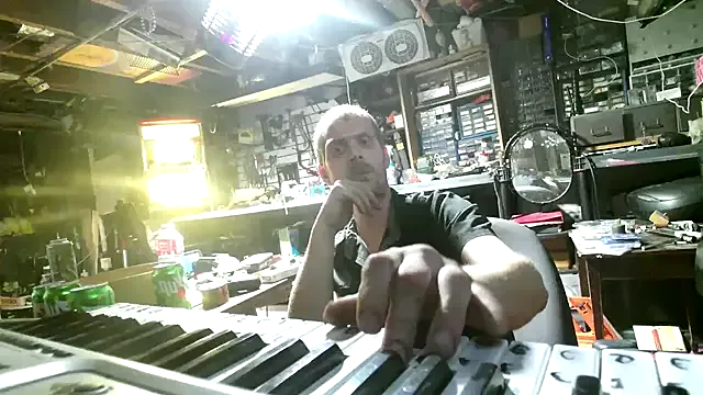 IsaRose – webcam model profile photo Image 19