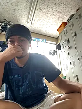 ValenWill – webcam model profile photo Image 18