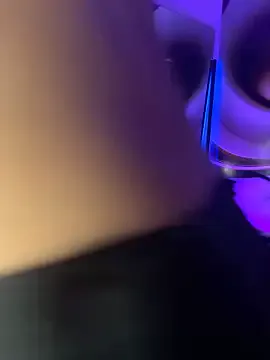 LunaKrismas – webcam model profile photo Image 11