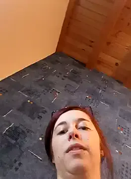 zoyarathore – webcam model profile photo Image 10