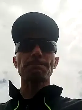 KaraNoir – webcam model profile photo Image 8