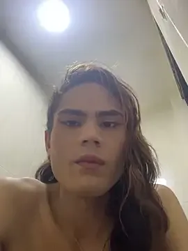 AmelieWilliams – webcam model profile photo Image 12