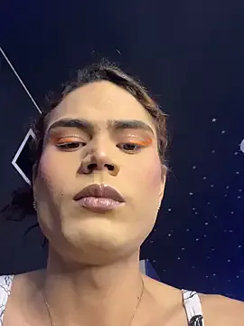 AmelieWilliams – webcam model profile photo Image 13