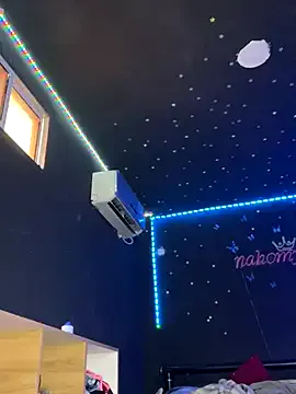 AmelieWilliams – webcam model profile photo Image 17