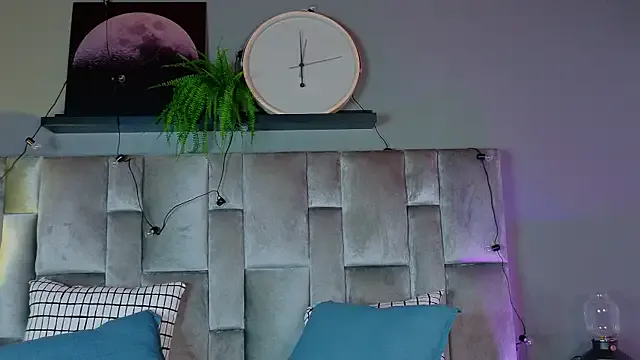 eveliness – webcam model profile photo Image 18