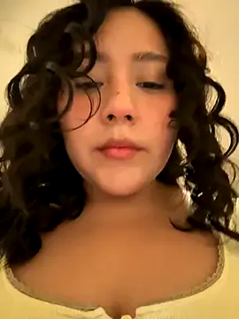 SophieBlaake – webcam model profile photo Image 18