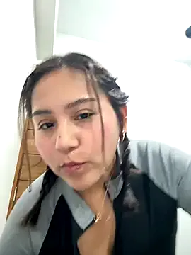 SophieBlaake – webcam model profile photo Image 8