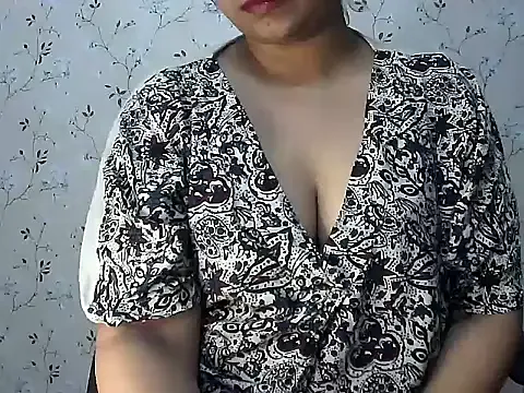 CandyKay25 – webcam model profile photo Image 13