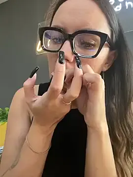 LunaKrismas – webcam model profile photo Image 17