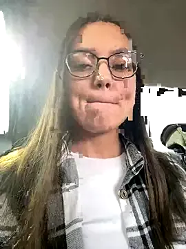 LunaKrismas – webcam model profile photo Image 7