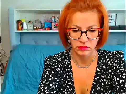 JeroHarper – webcam model profile photo Image 11