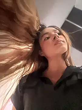 keilymadam – webcam model profile photo Image 3