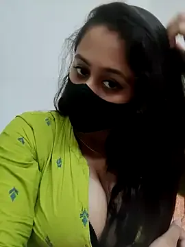 MartinaWolf – webcam model profile photo Image 6