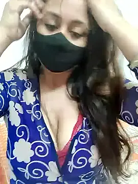 MartinaWolf – webcam model profile photo Image 8