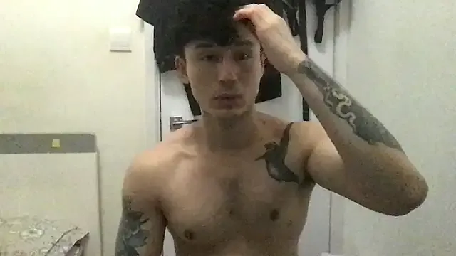 KaraNoir – webcam model profile photo Image 8