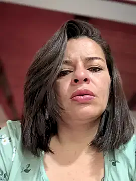 _Abril-Office1 – webcam model profile photo Image 16